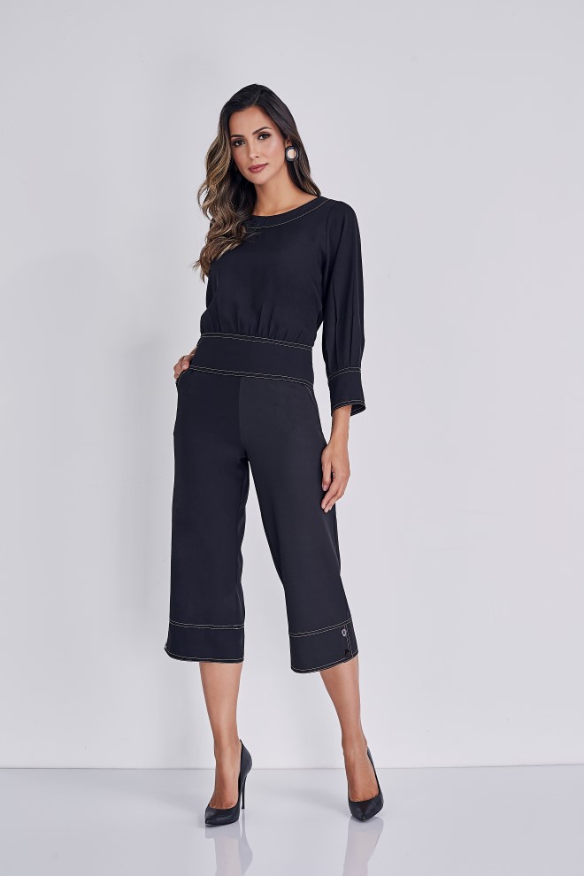 Conj. crepe blusa/pantacourt preto